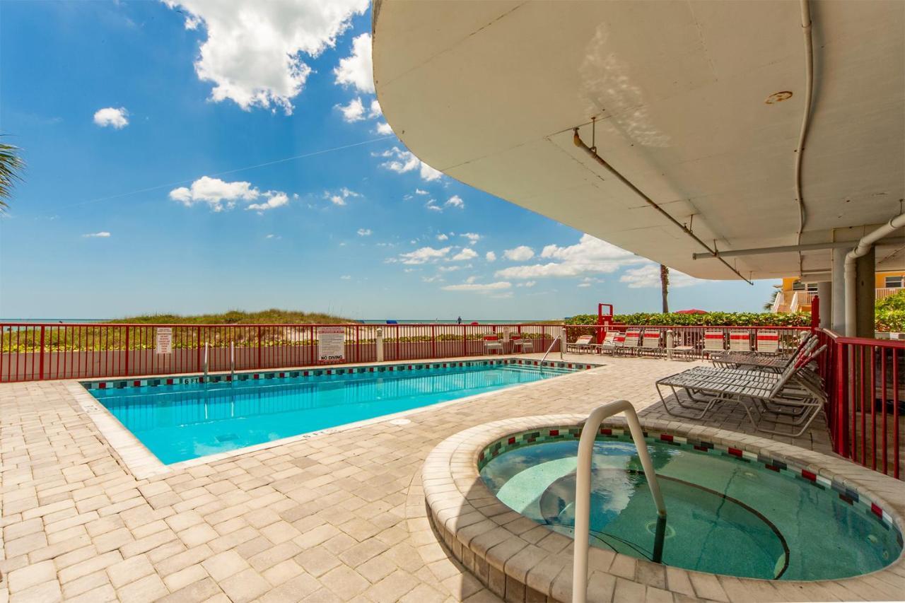 301 Crimson Condos St. Pete Beach Exterior foto