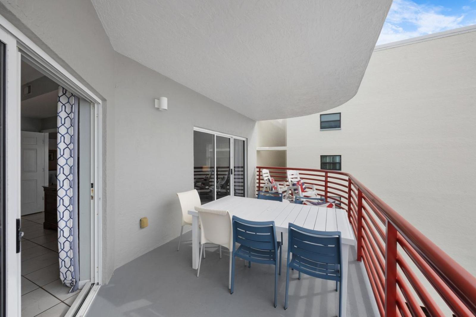 301 Crimson Condos St. Pete Beach Exterior foto